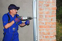 Exclusive Garage Door Service Rolling Meadows, IL 847-597-6464 - installation-side